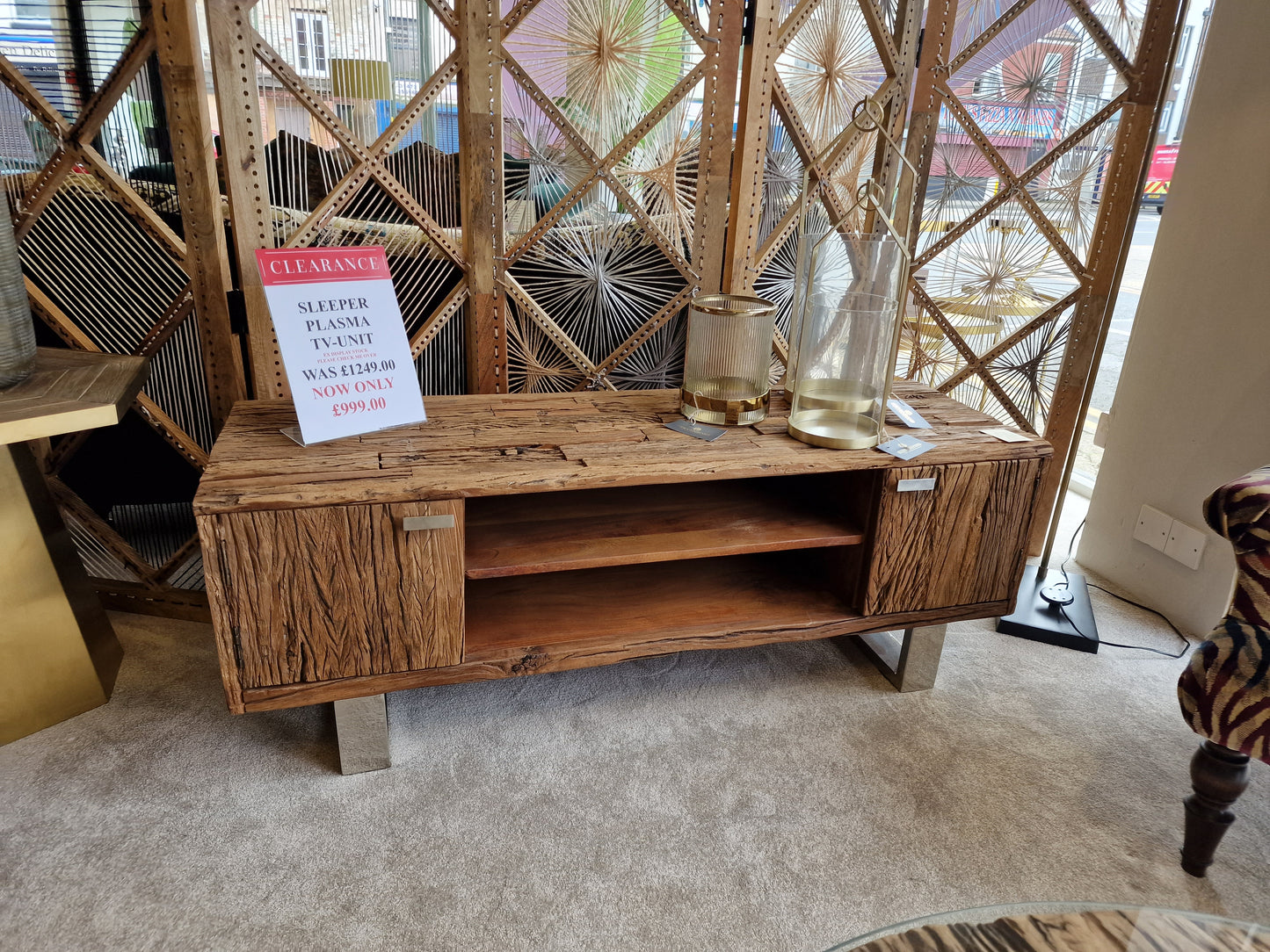 Sleeper Plasma TV Unit | Clearance