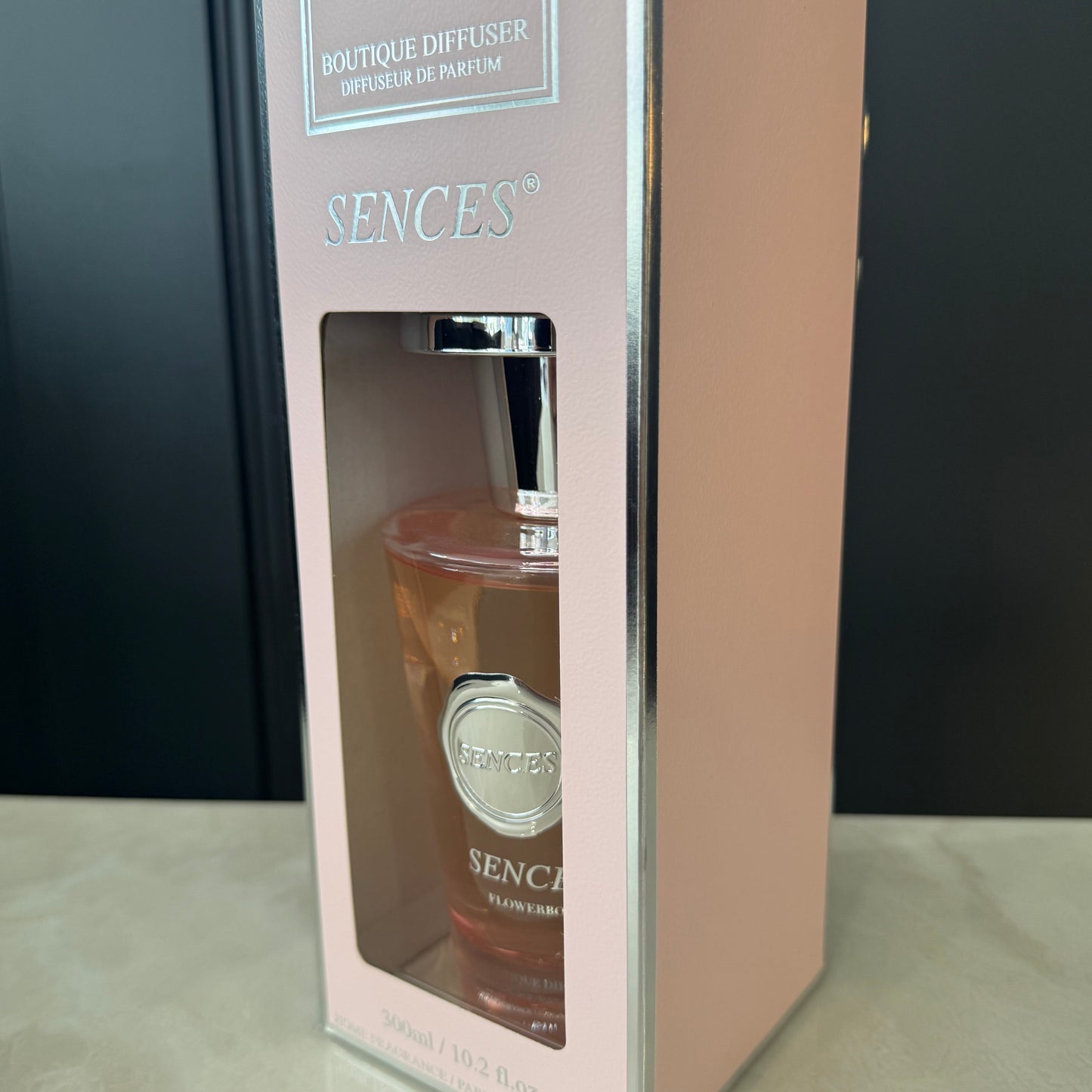 Flowerbomb | Reed Diffuser