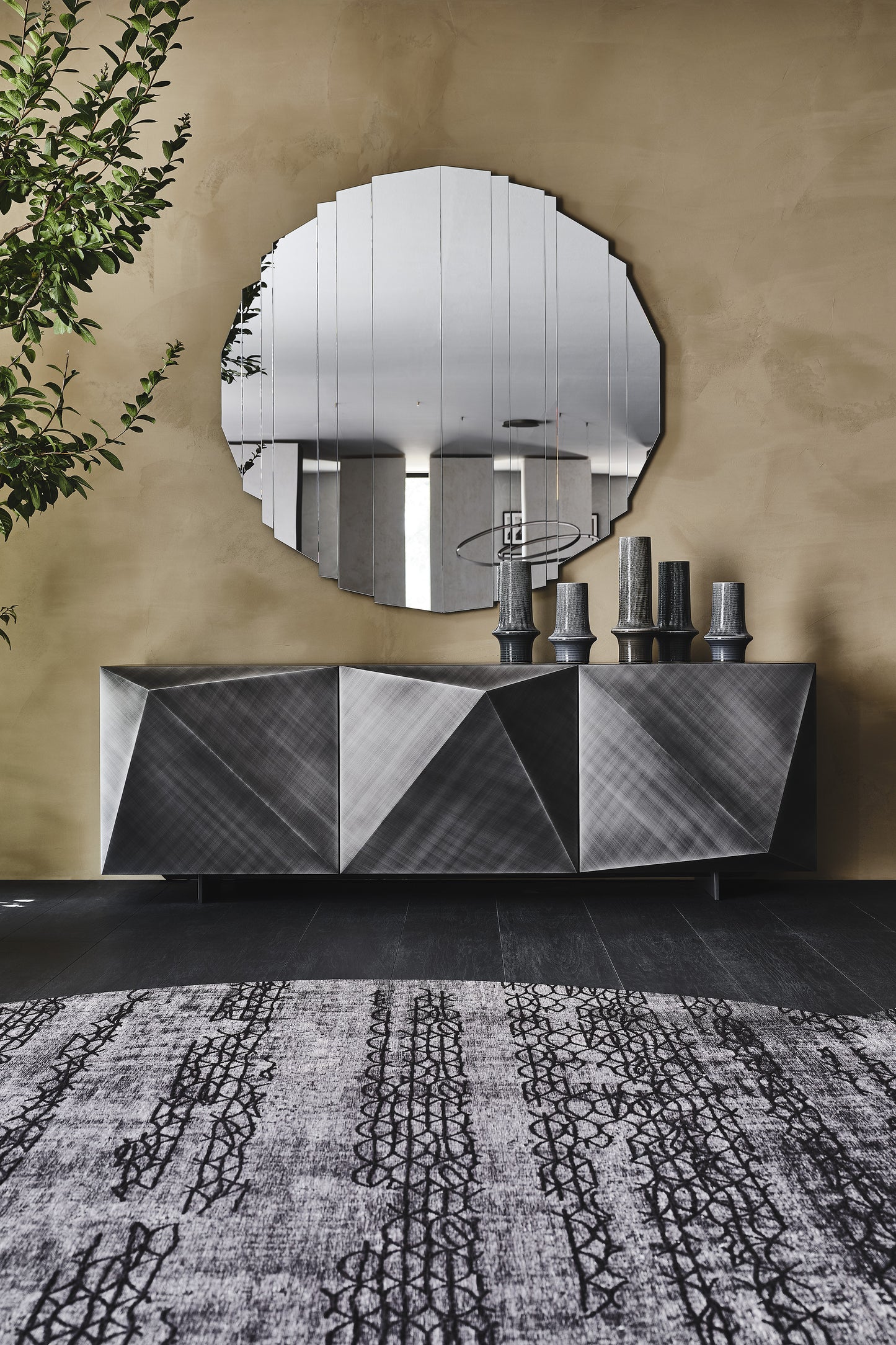Kayak Sideboard