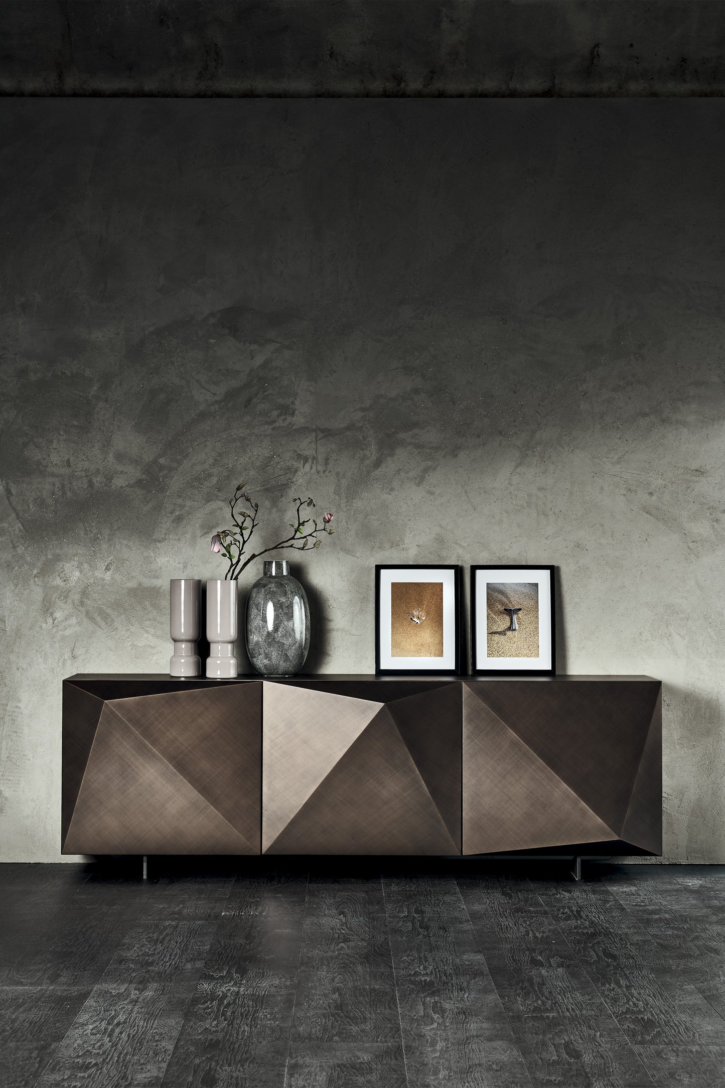 Kayak Sideboard