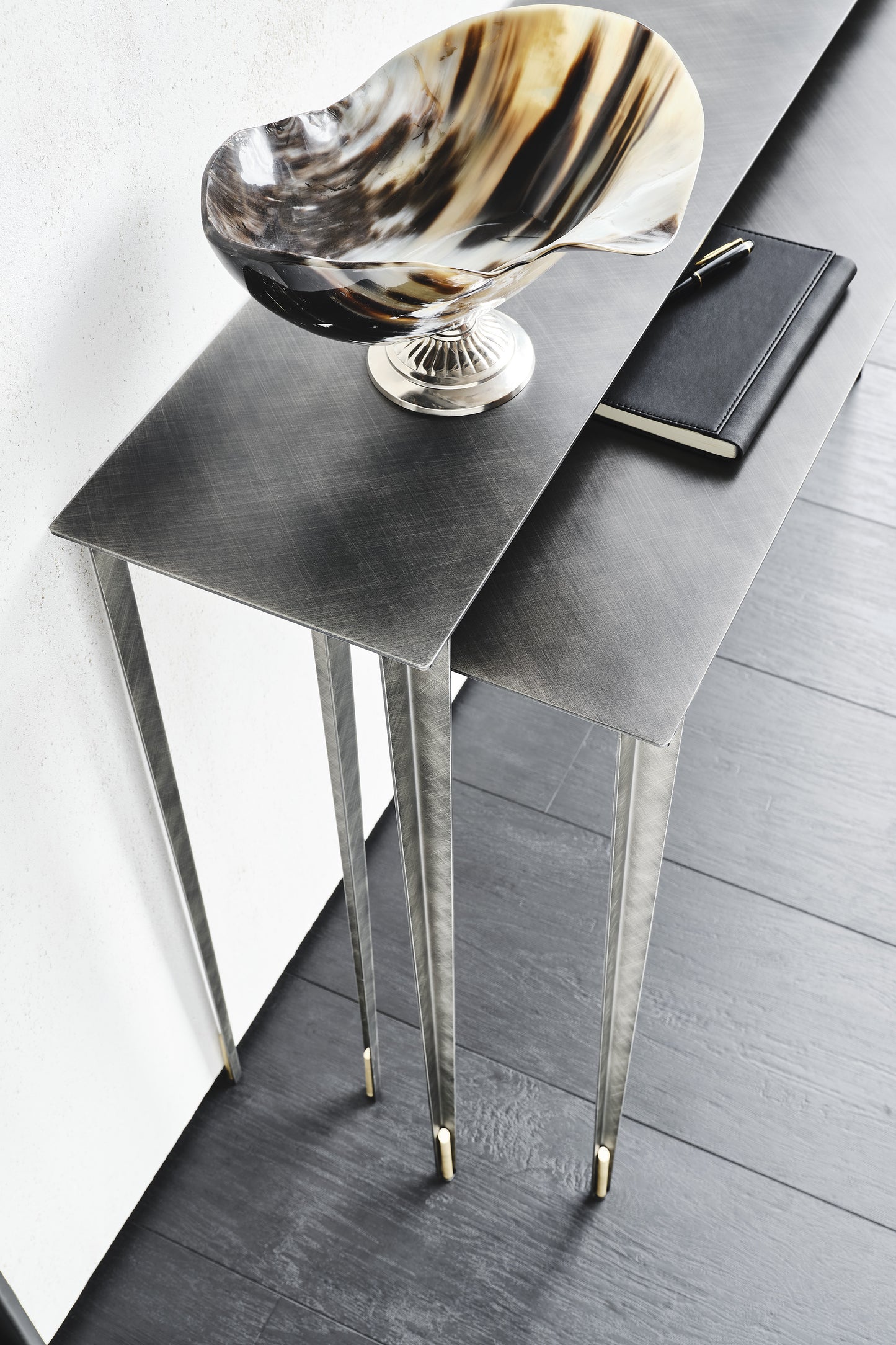 Etolie Console