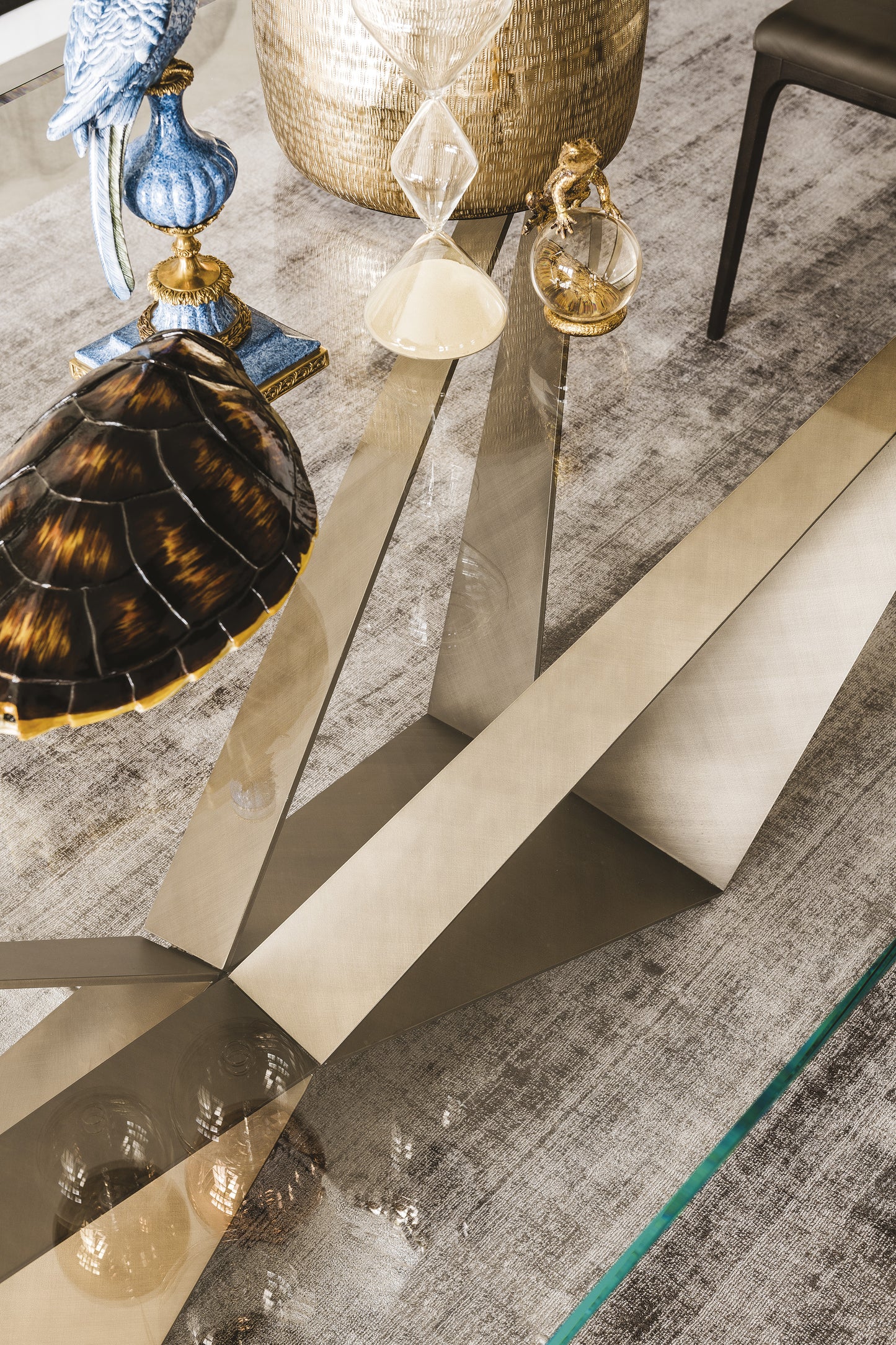 Skorpio Glass | Large Base Clear Glass