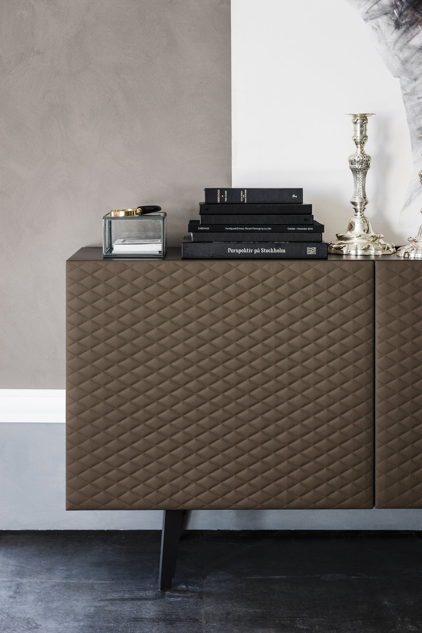 Absolut Sideboard