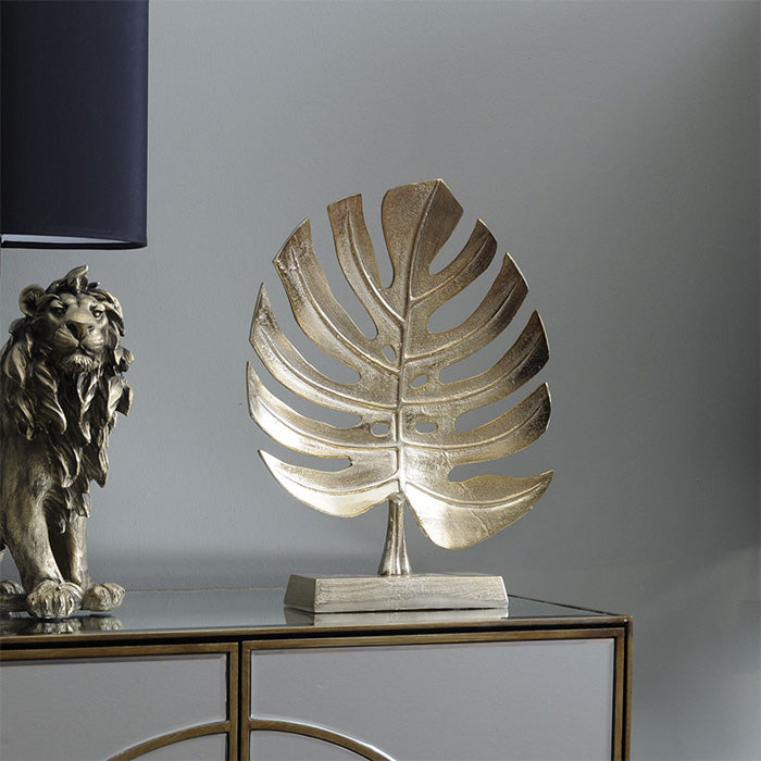 Ornaments & Sculptures