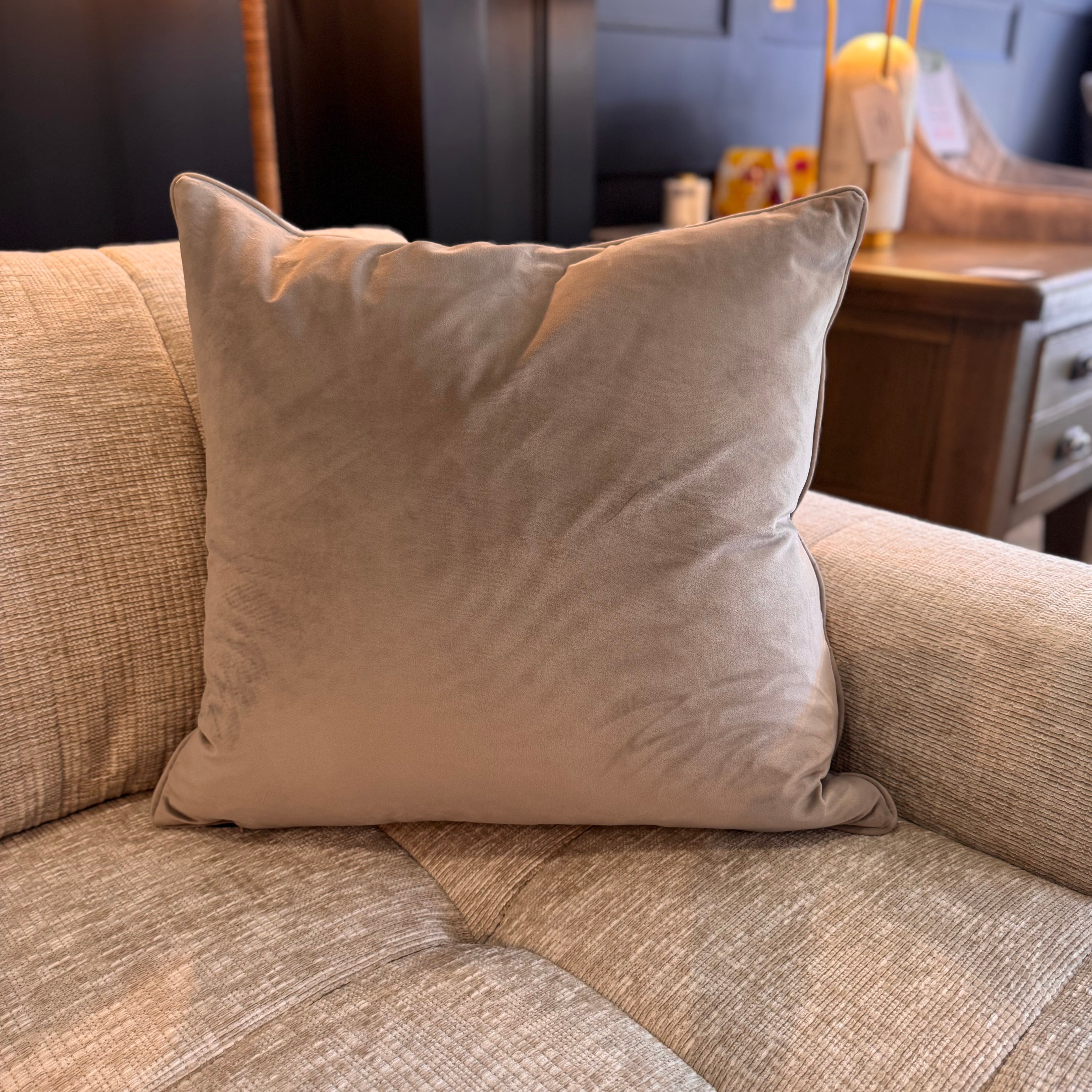 Avianna Silver/Mink 58 x 58