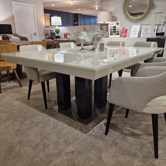Extending Dining Table | Clearance