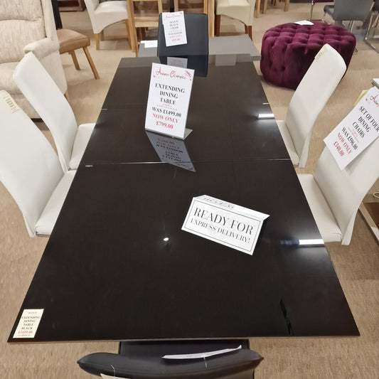 Black Gloss Extending Table | Clearance