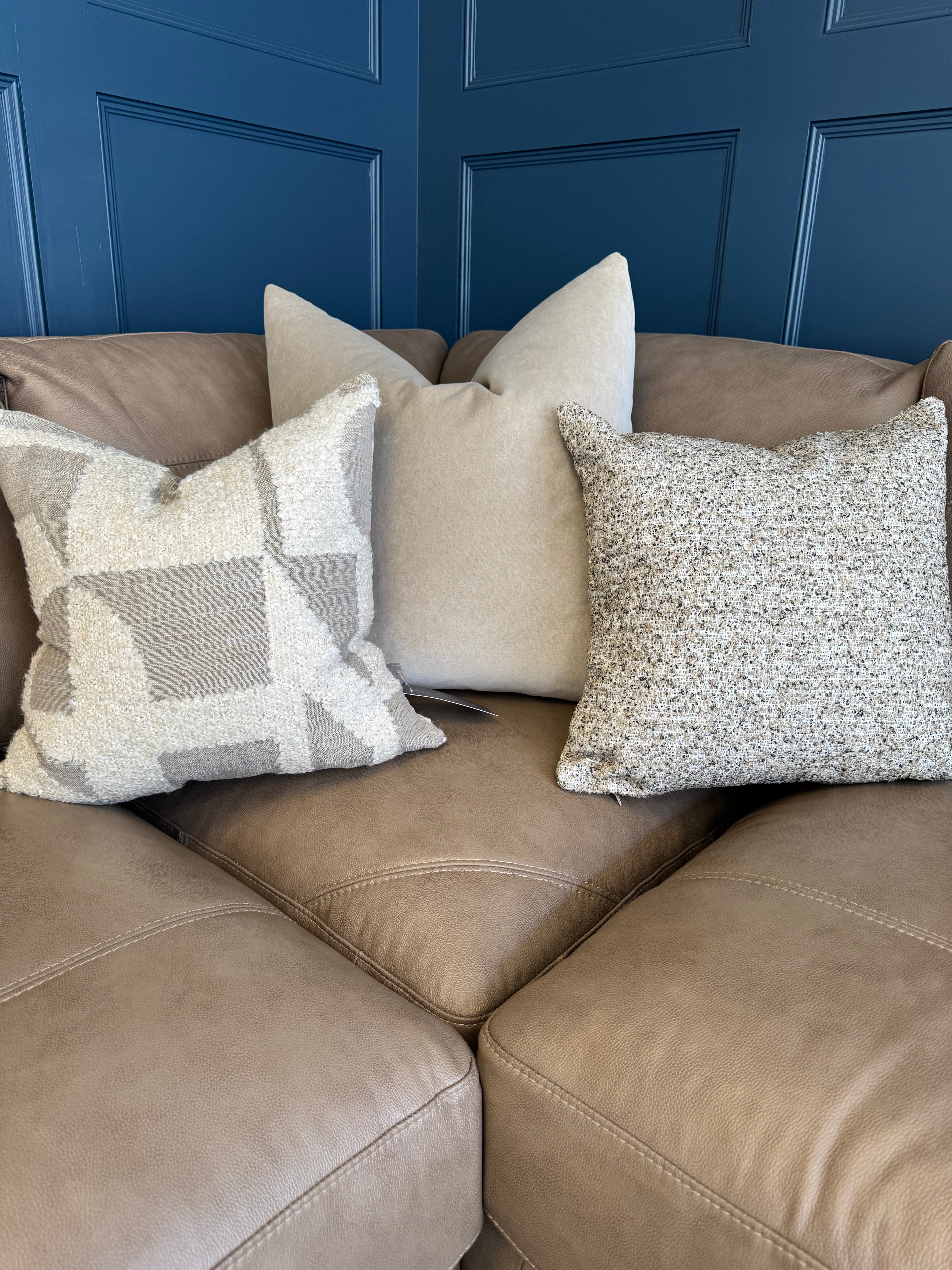 Serene Luxe Boucle Cushion | 43 x 43