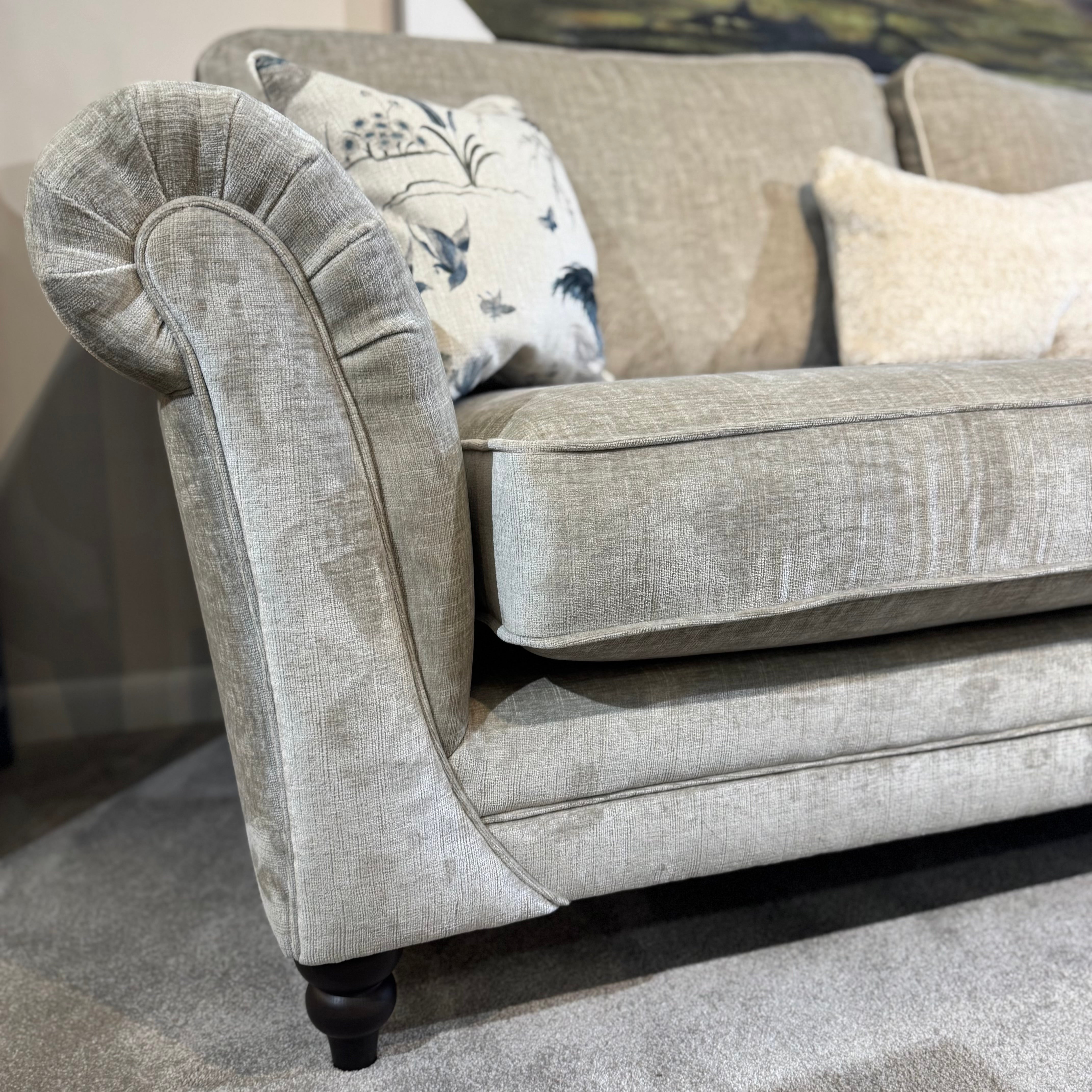 Dovedale| Love Seat