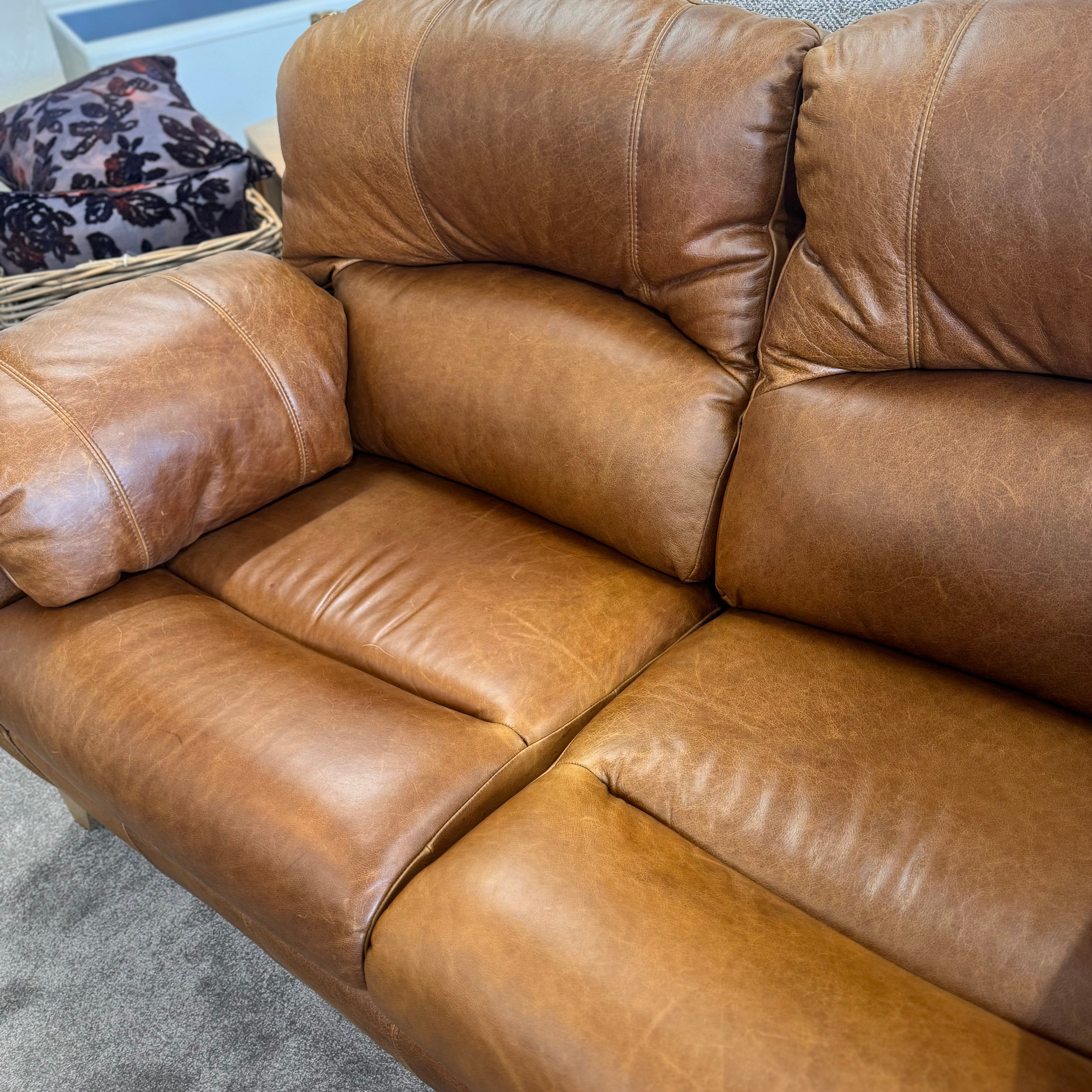 Austwick | 2 Seater Leather sofa