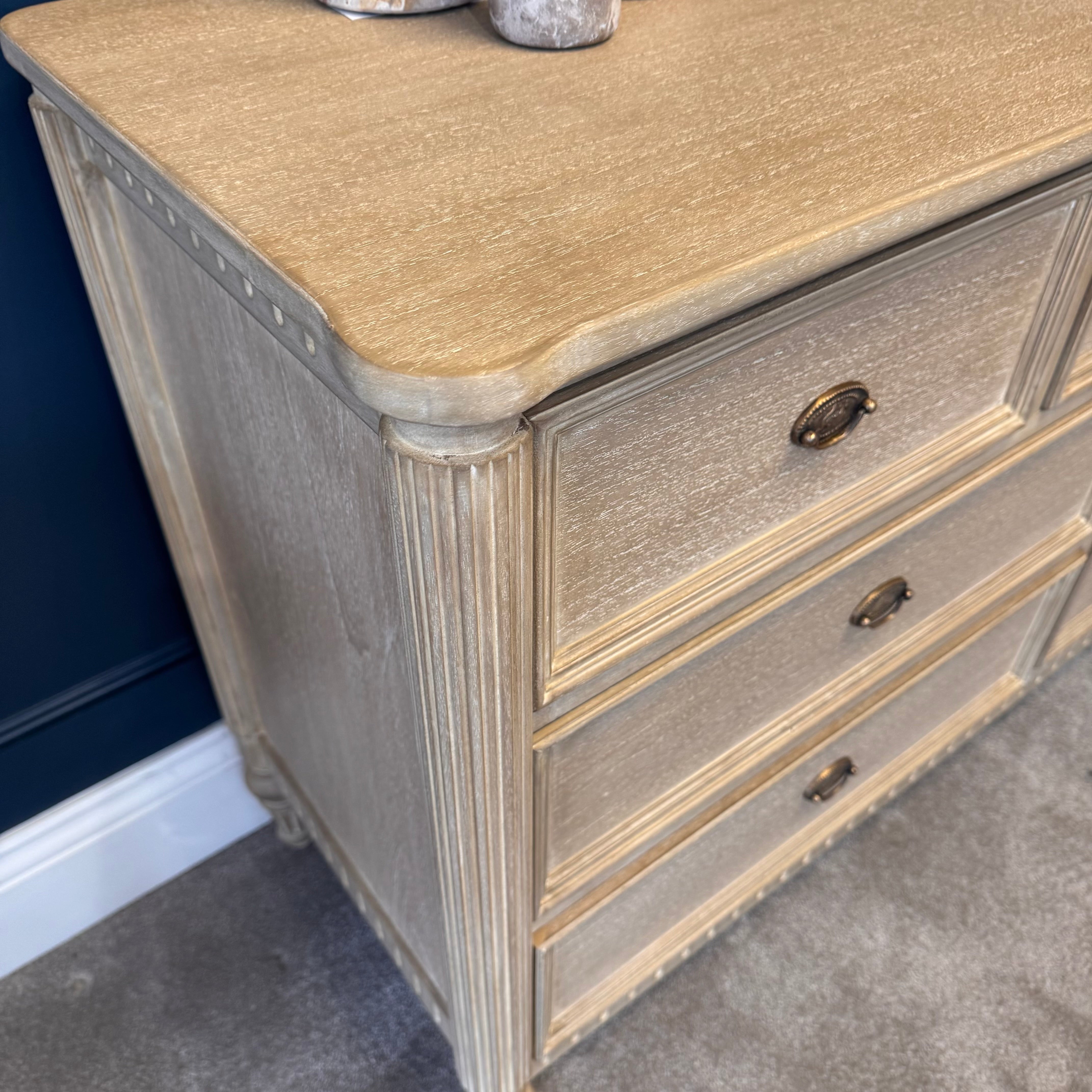 Wynnie | 7 Drawer Chest