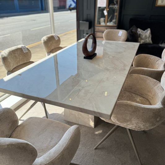 Aluna Collection | 1.6 Metre Table