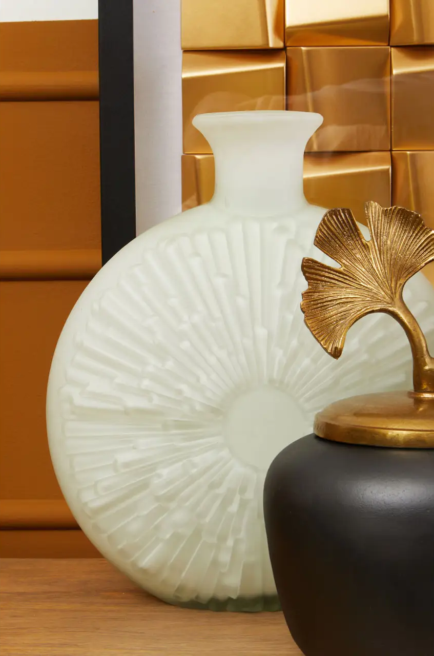 Hadia Glass Vase Matte White