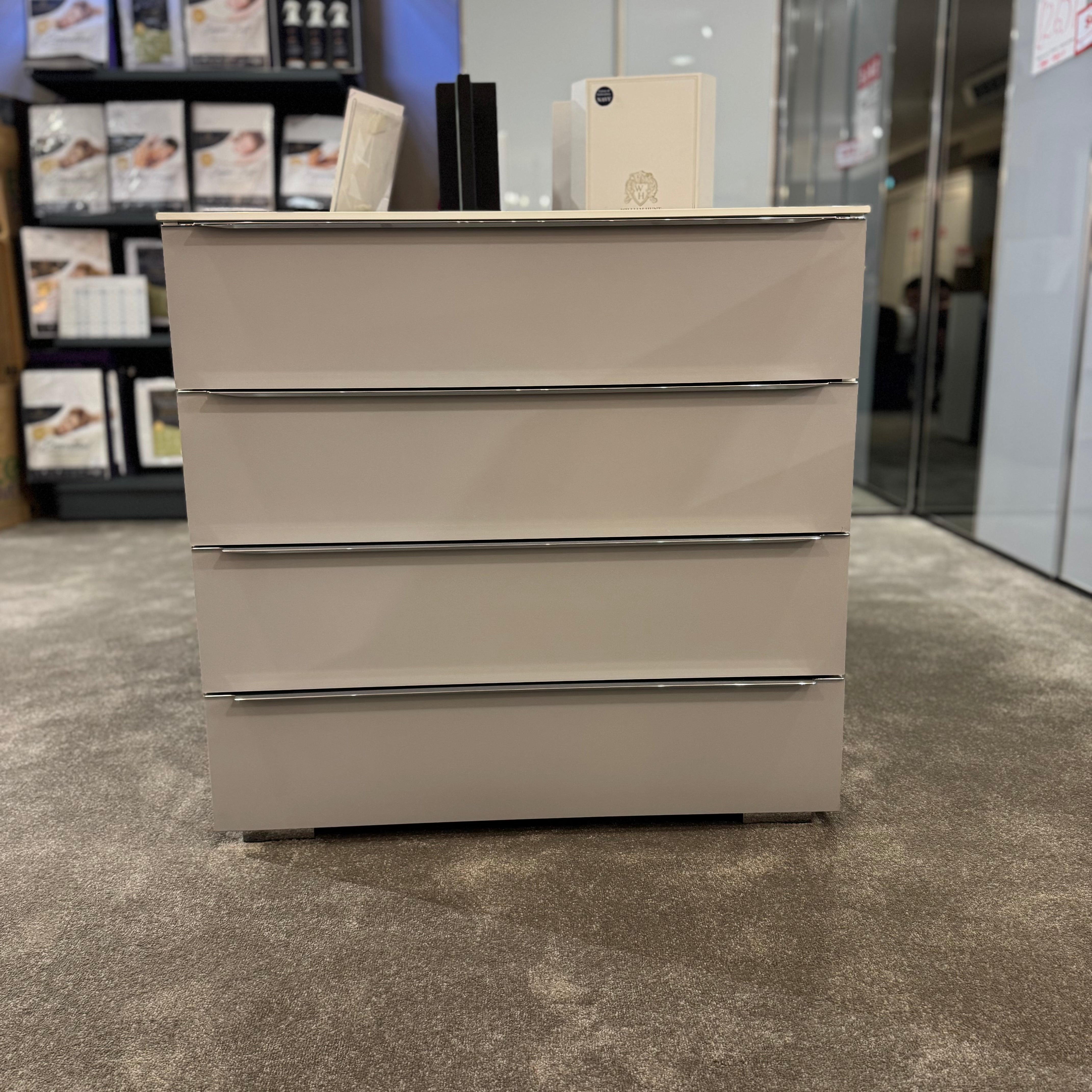 Includo Chest | Clearance