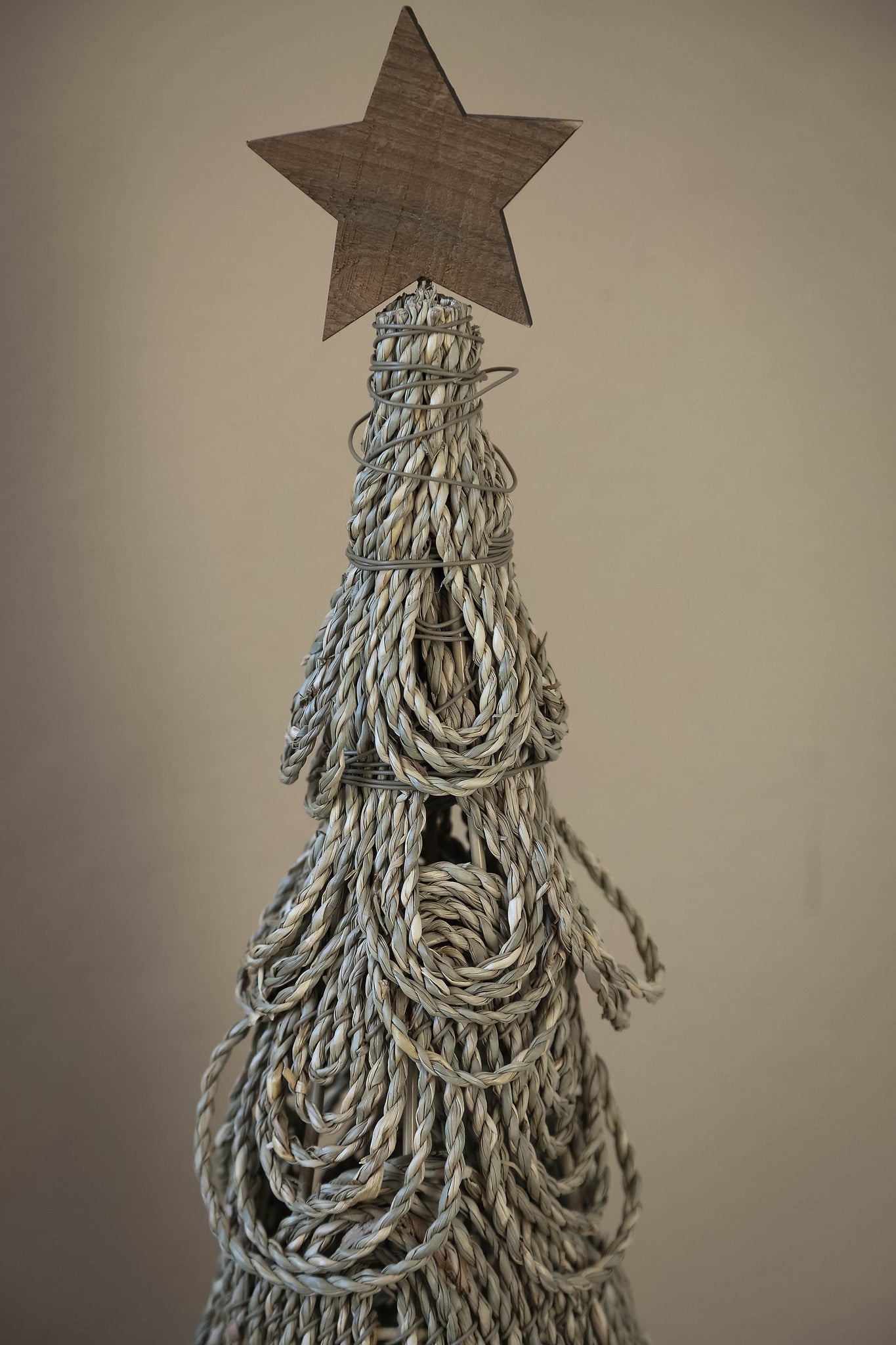 Kaidi Natural Seagrass Christmas Tree Medium