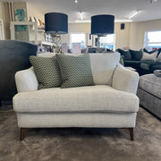 Herbert Love Seat  | Berlina Pearl