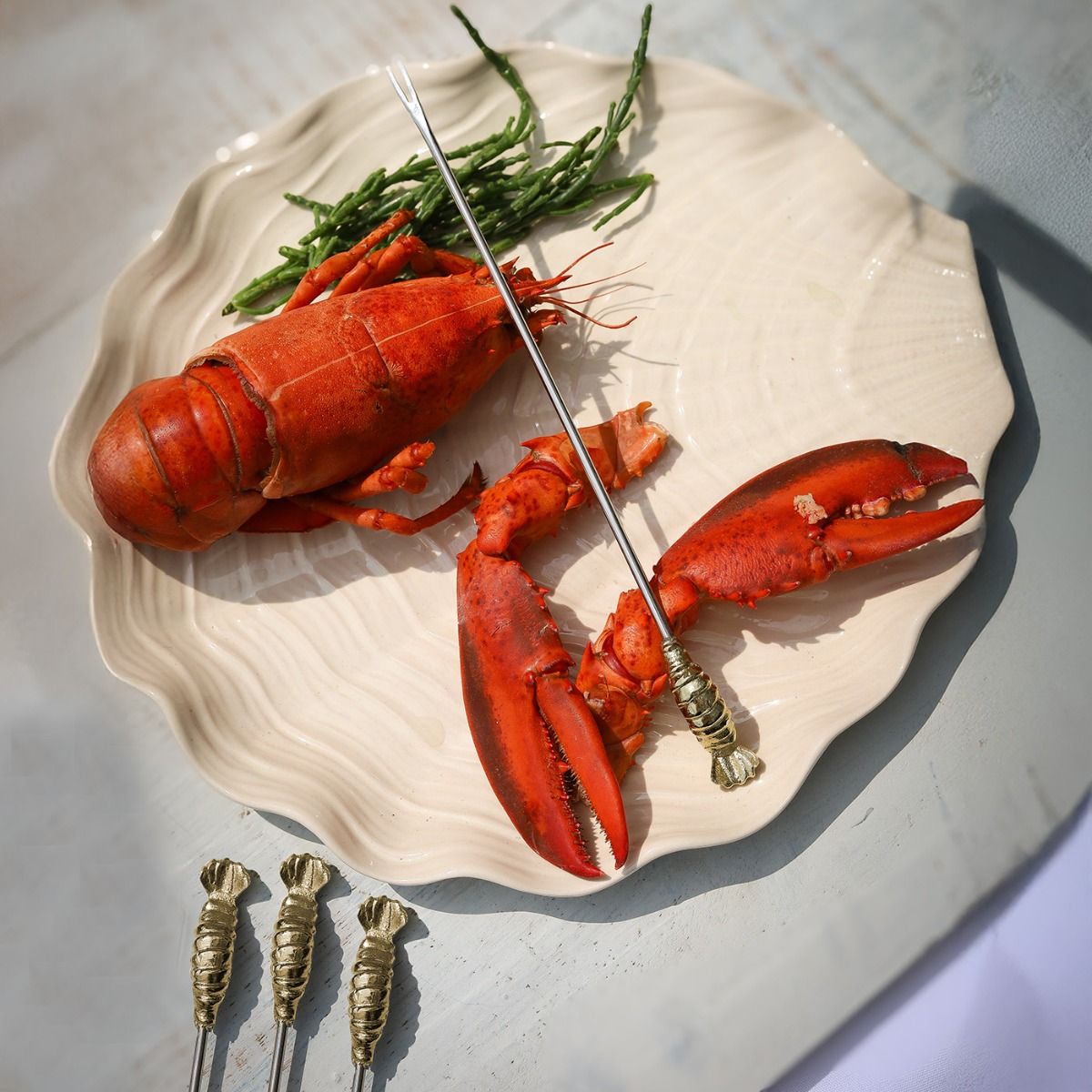 S/4 Gold Lobster Picks | Silver & Gold