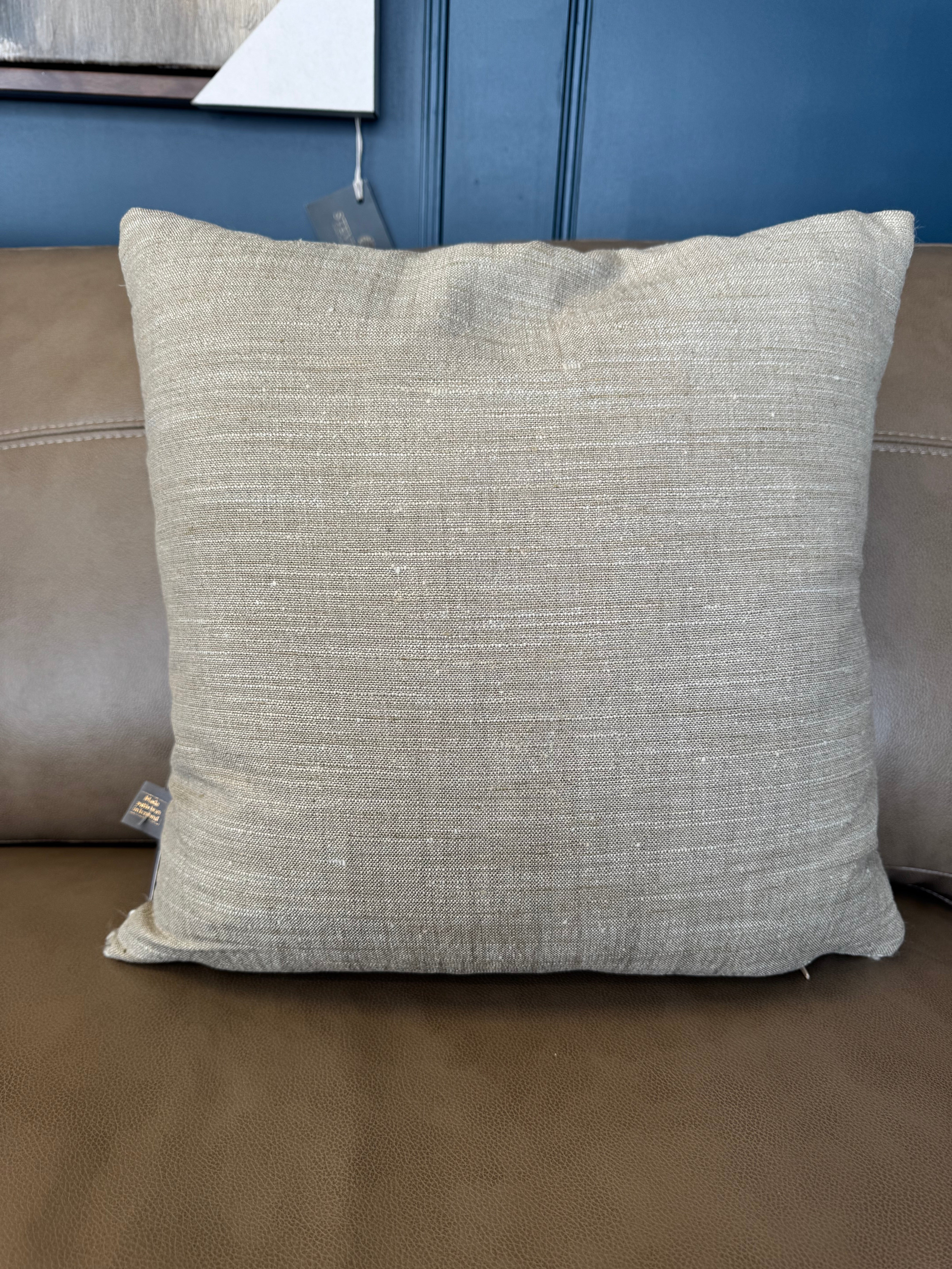 Serene Luxe Boucle Cushion | 43 x 43