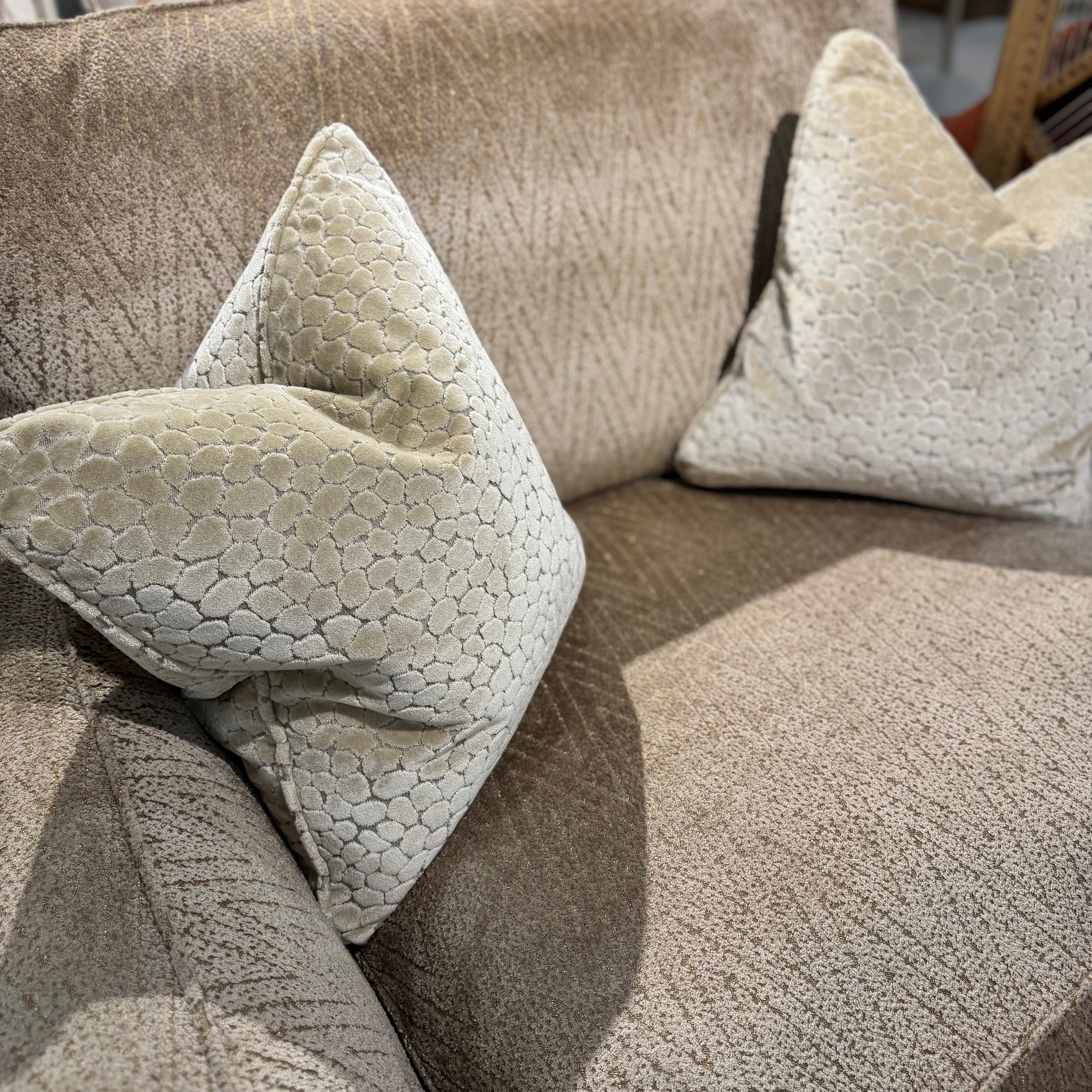 Madini Cuddle Chair  | Clearance