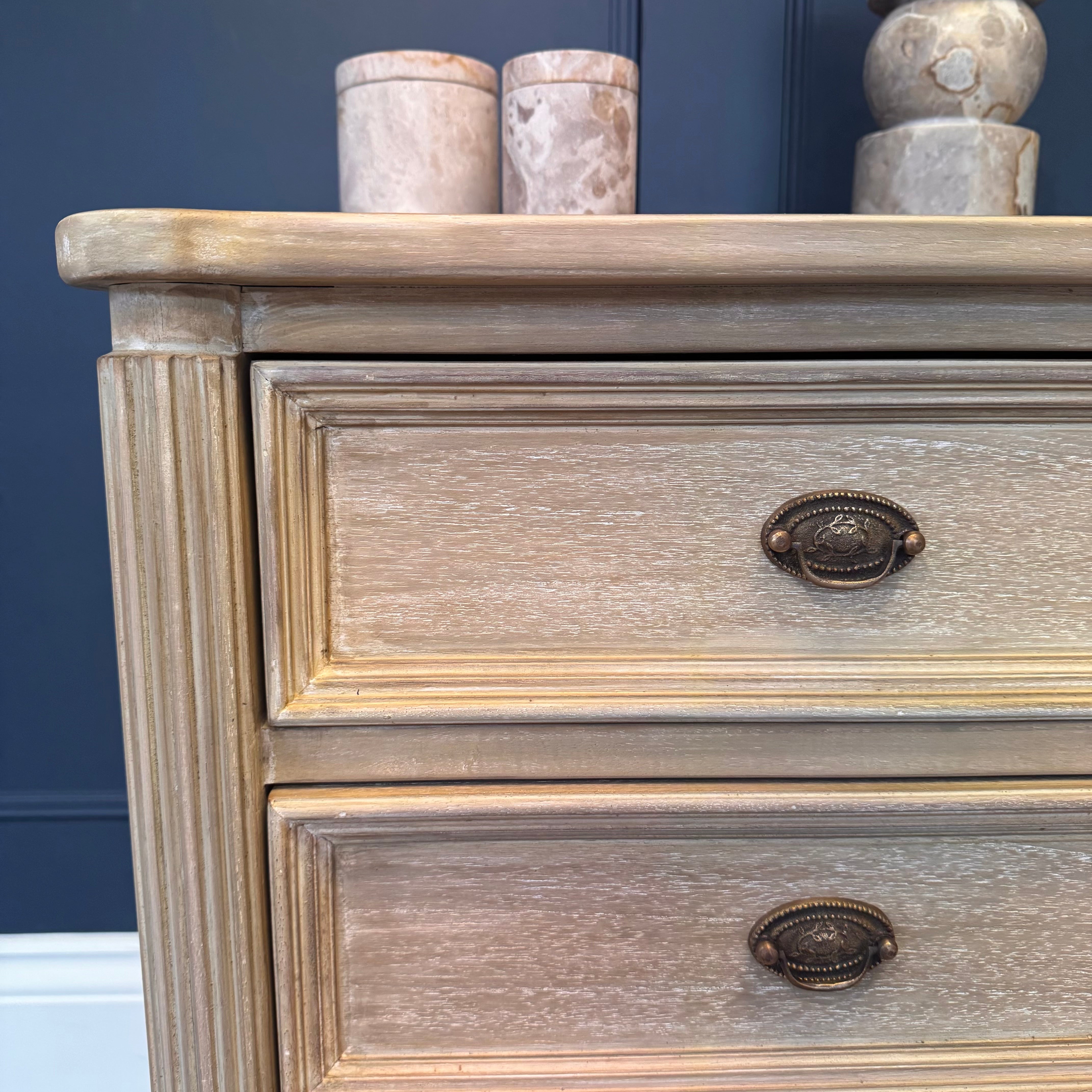 Wynnie | 3 Drawer Bedside