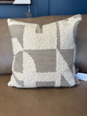 Serene Luxe Boucle Cushion | 43 x 43
