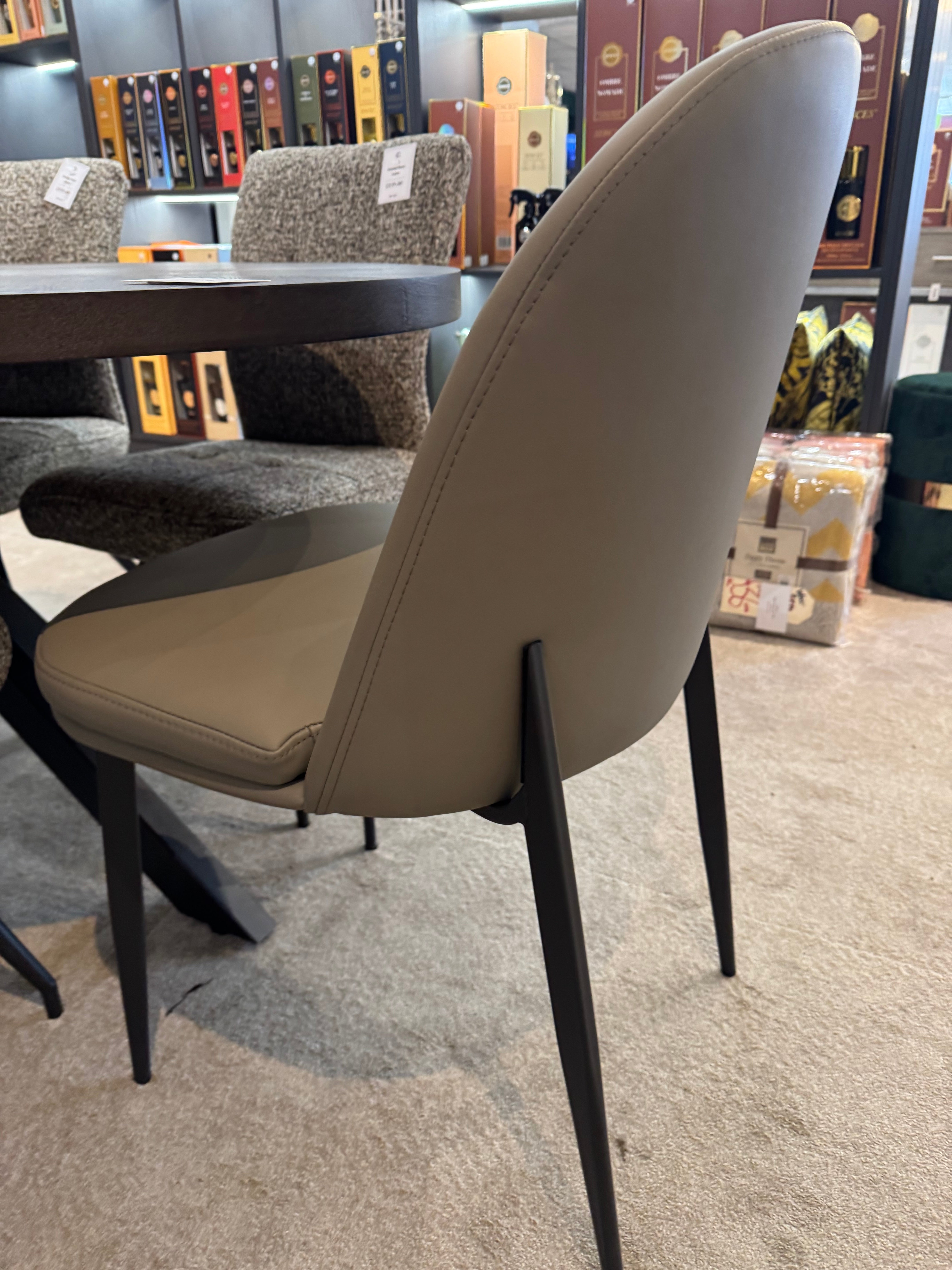 Dark Oak Oval Table & Chairs