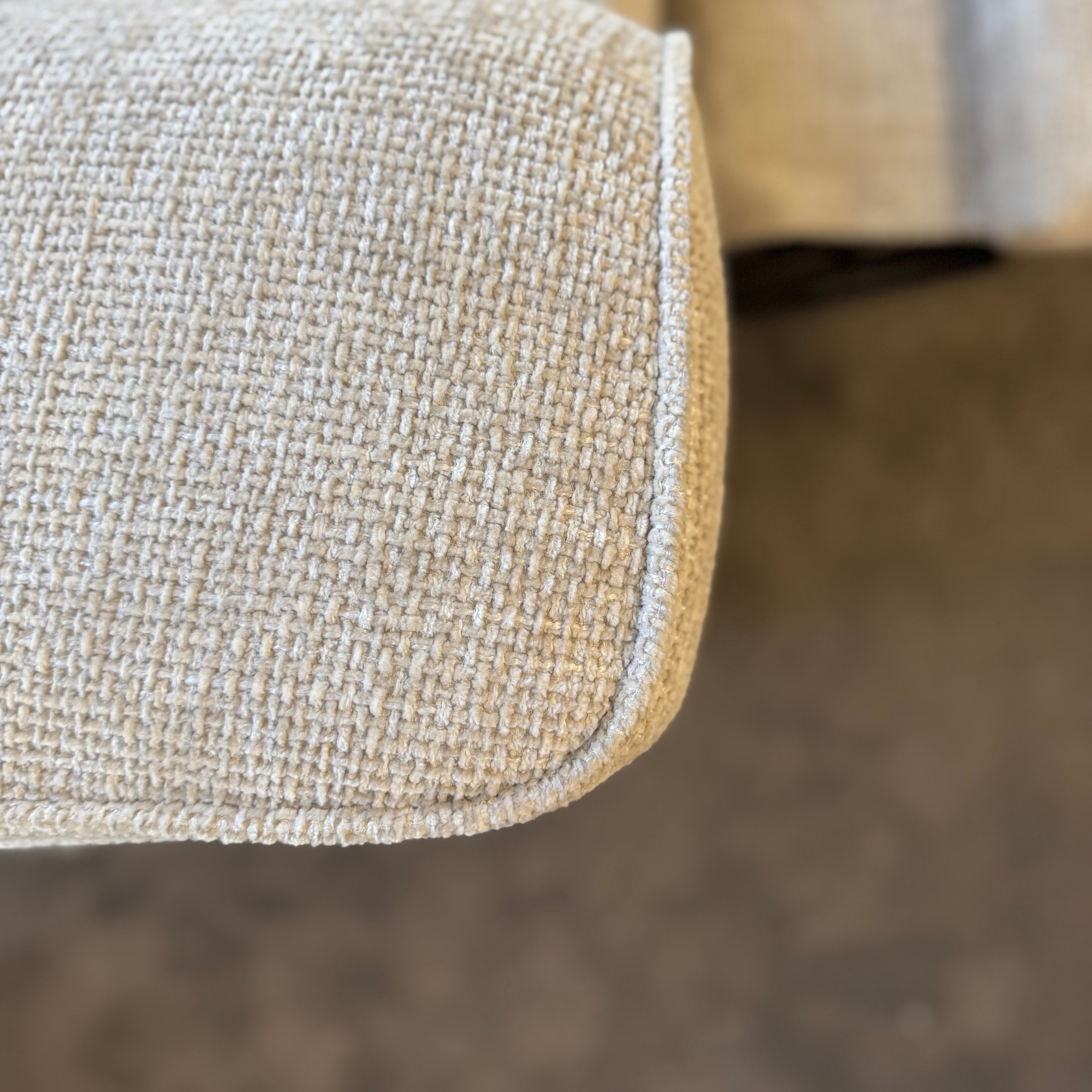 Purbeck Auto Recliner | Milla Cream