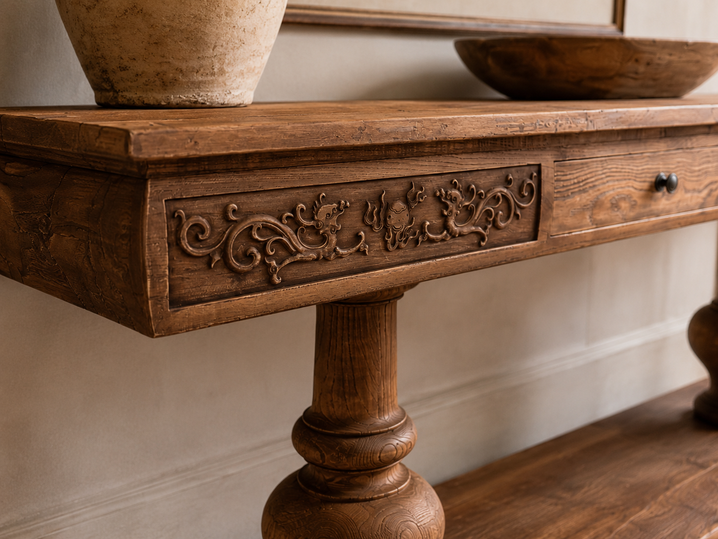 Engraved Console With Drawers