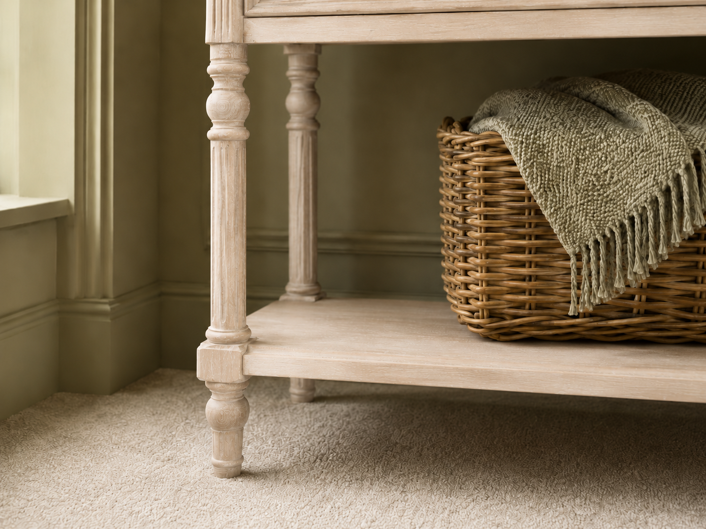 Wynnie | Large Console Table
