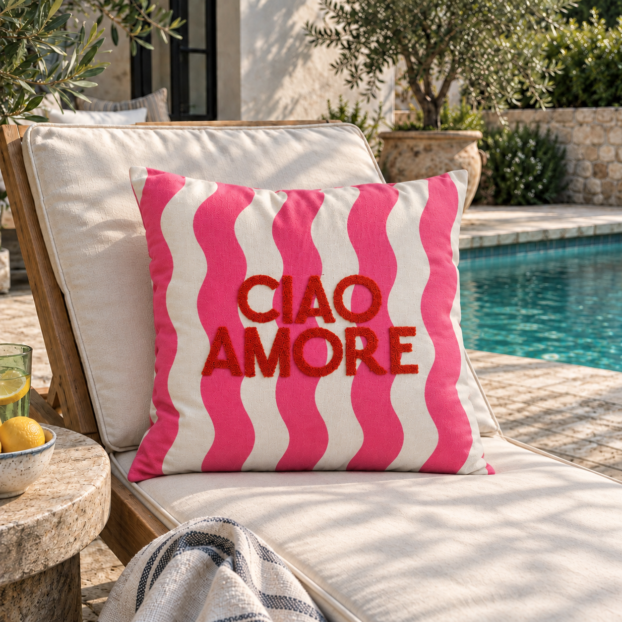 Ciao Amore Pink Wave Cushion