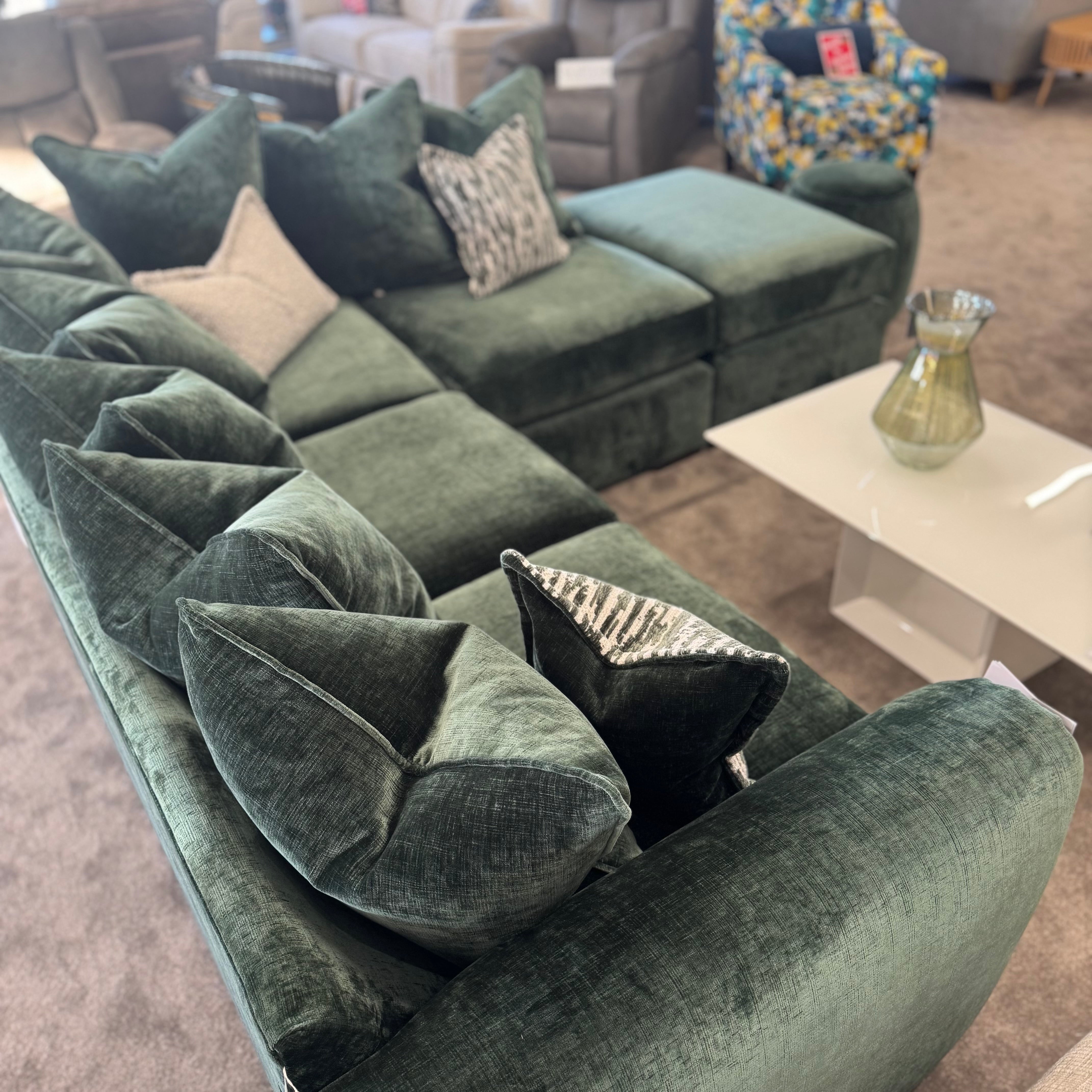 Utah Corner RHF Chaise Sofa