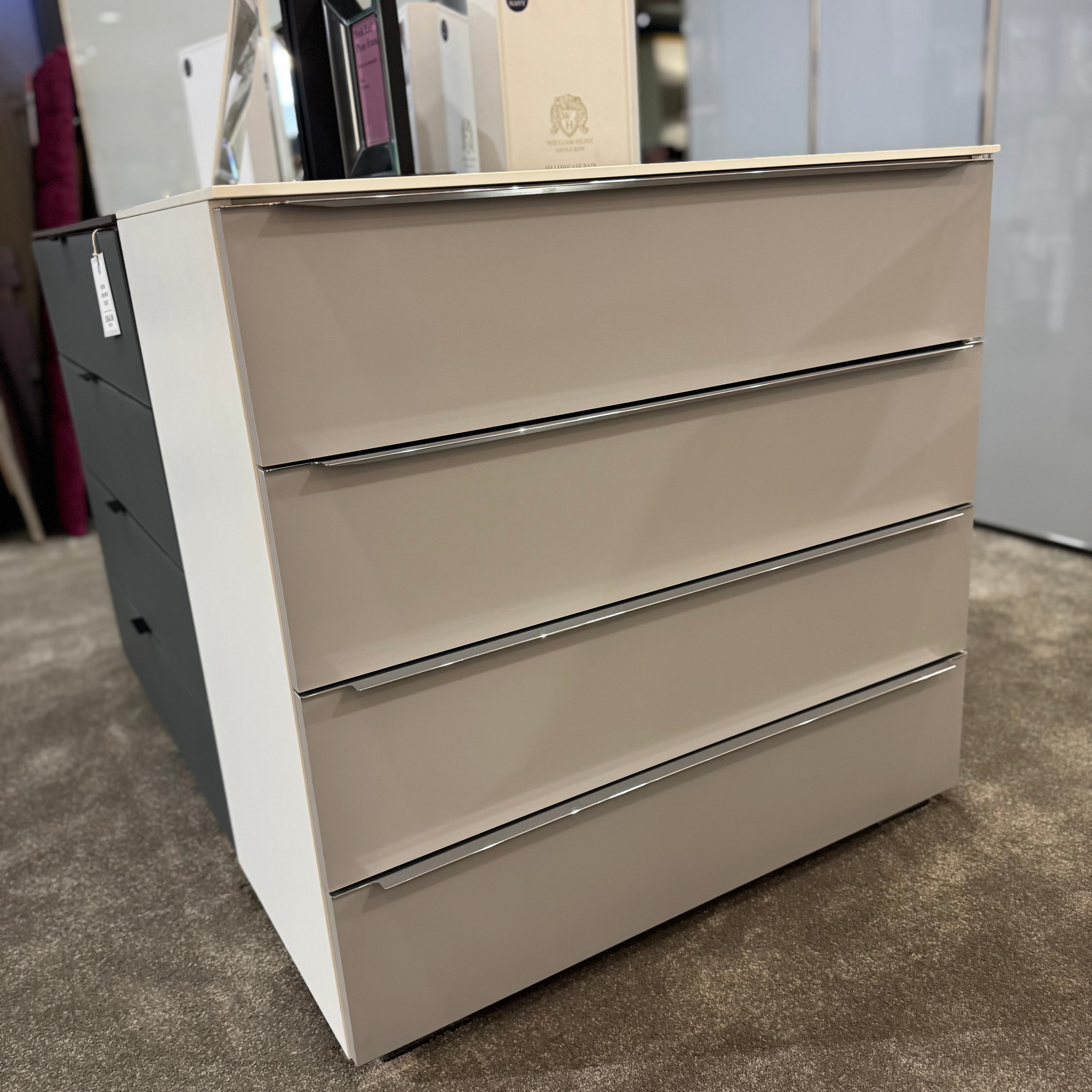 Includo Chest | Clearance