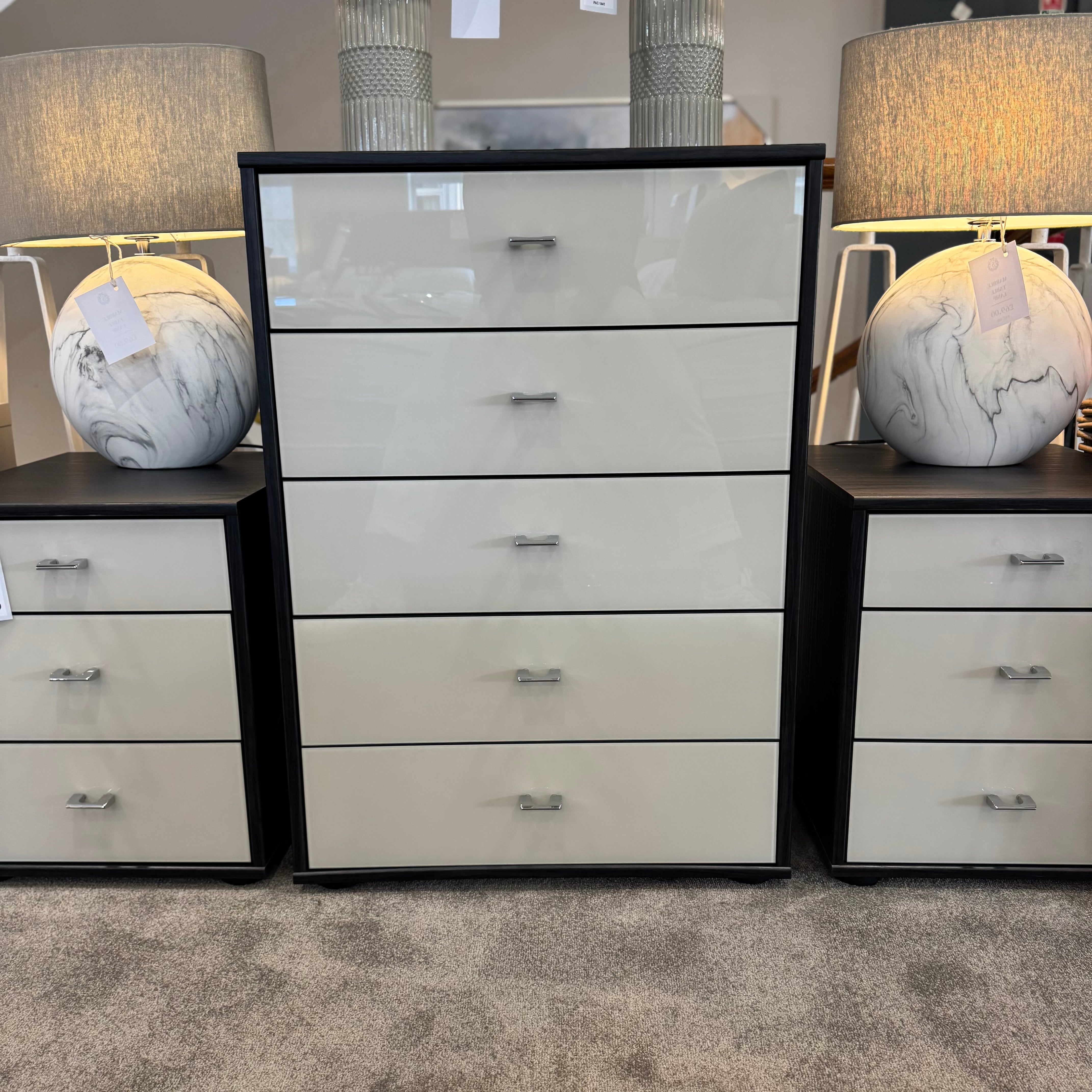 Manhattan 5 Drawer Chest | Clearance