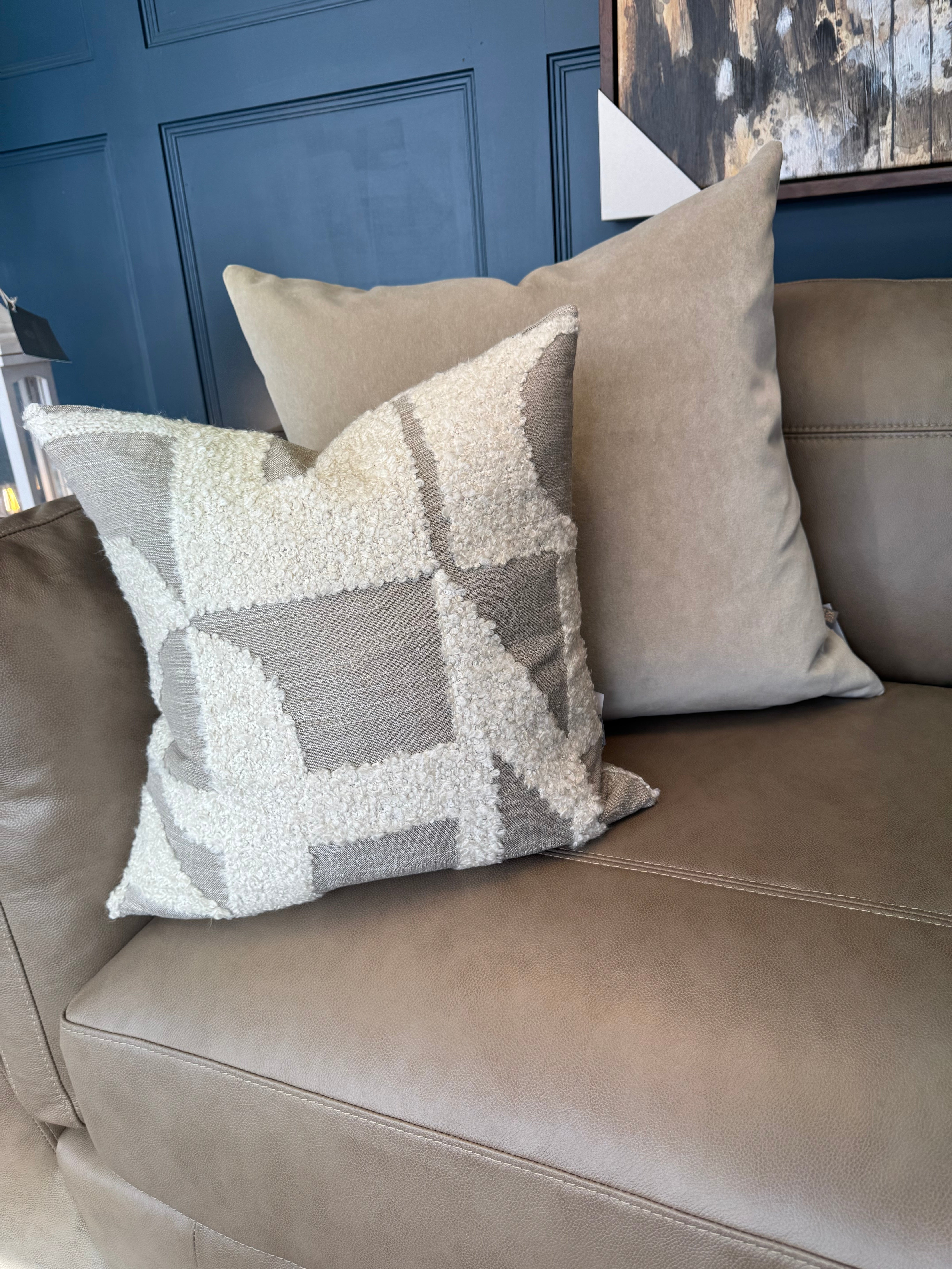 Serene Luxe Boucle Cushion | 43 x 43