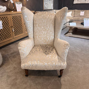 Pérez Armchair | Seduire Oyster