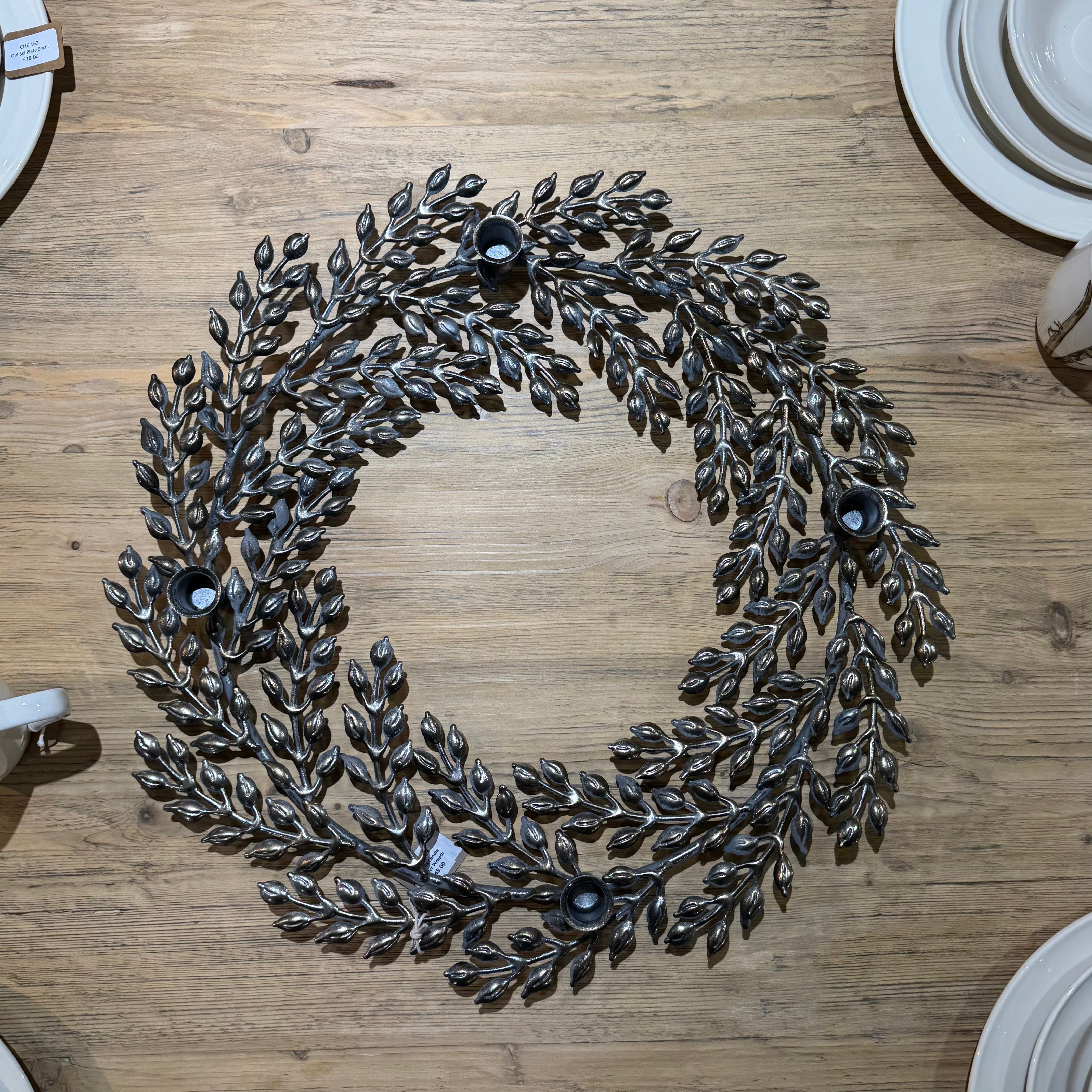 Metal Leaf Candle Holder Wreath
