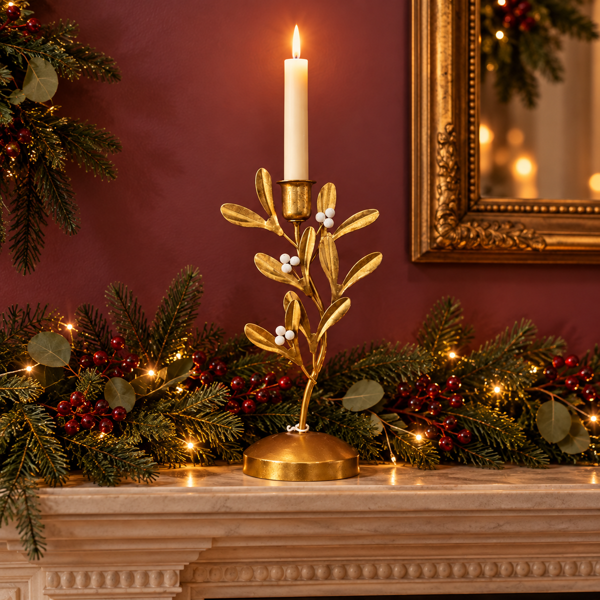 Mistletoe Medium Candlestick | Antique Gold