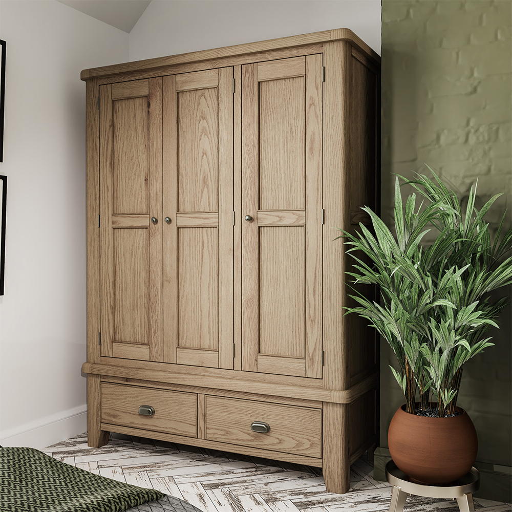 Hemsley 3 Door Wardrobe