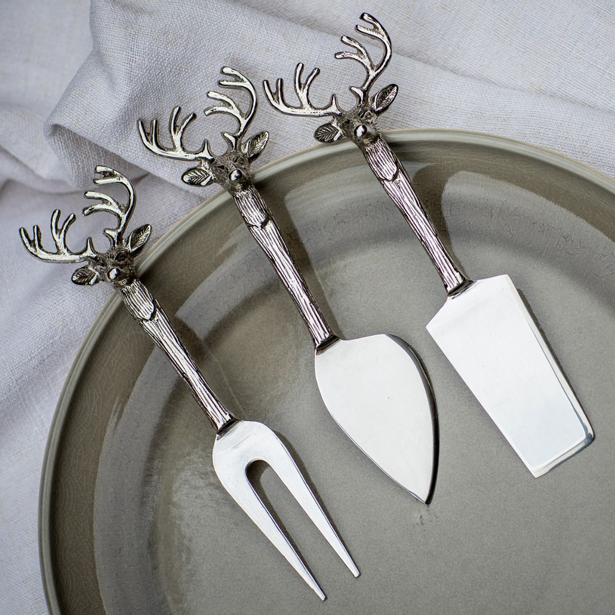 Set of 3 Stag Cheese Knives