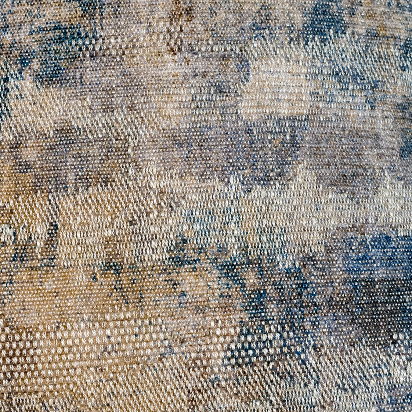 Avianna Blue/Cloud 35 x 50